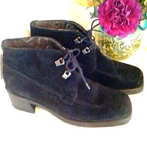 NWT Aquatalia Black Suede Lace Up Ankle Boots